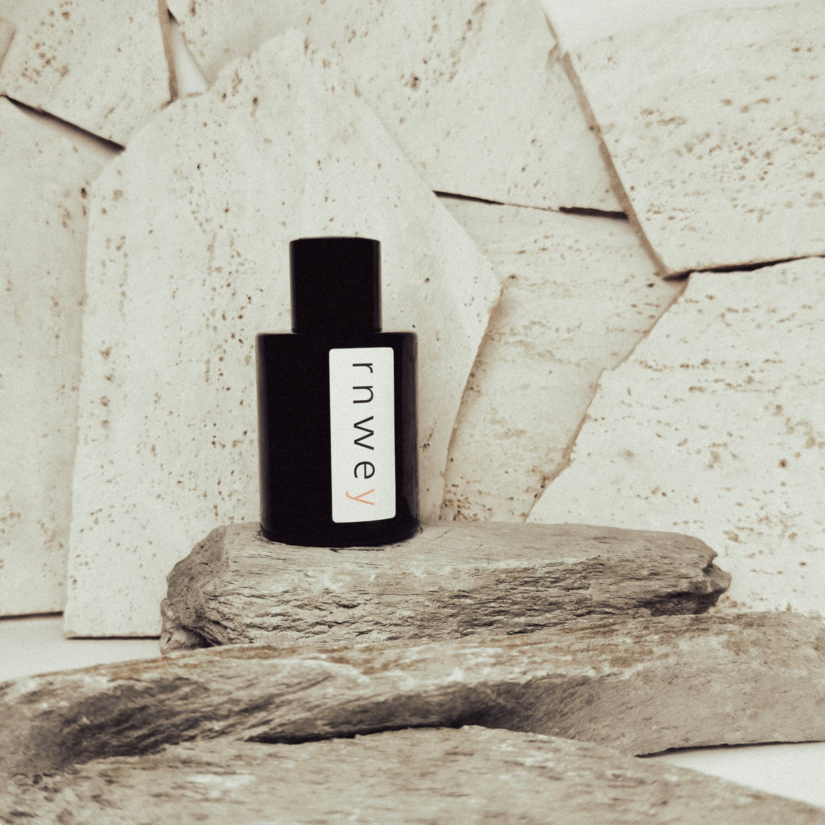 Is It Siesta Yet - OUD Oriental Floral - Eau De Parfum